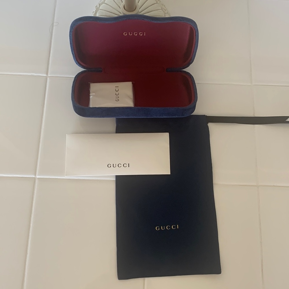 Gucci sunglasses case never use